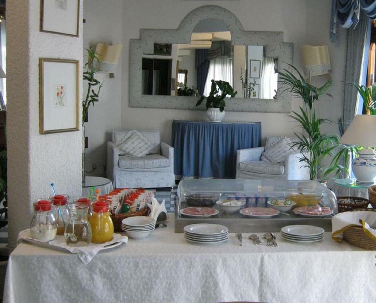 בורדיגרה Hotel Della Punta מראה חיצוני תמונה