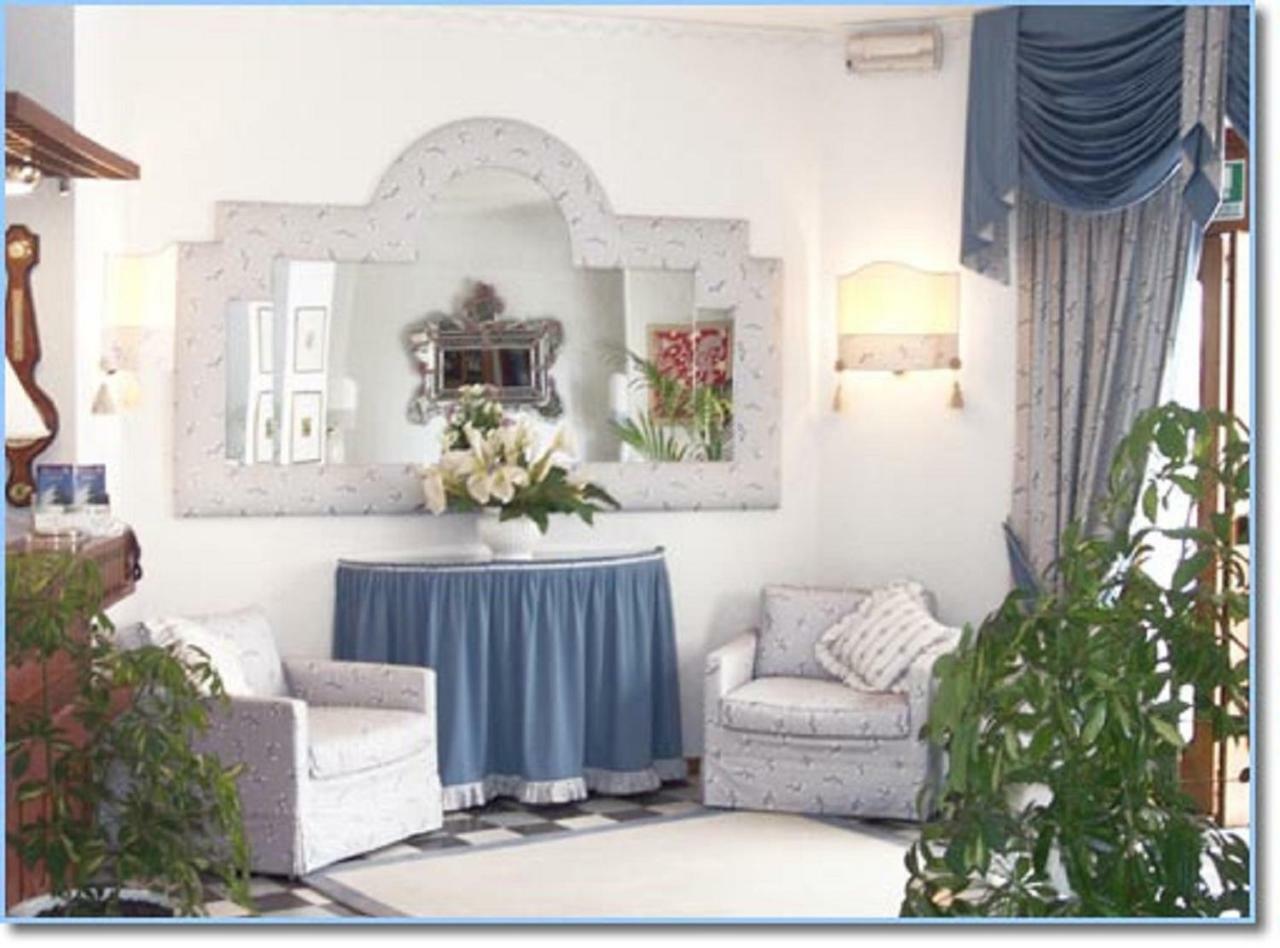 בורדיגרה Hotel Della Punta מראה חיצוני תמונה