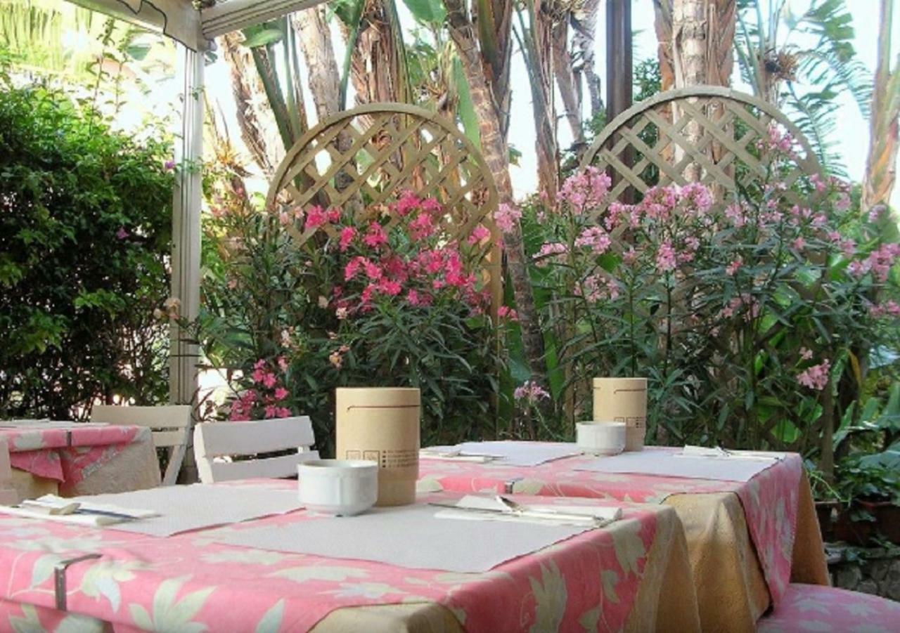 בורדיגרה Hotel Della Punta מראה חיצוני תמונה